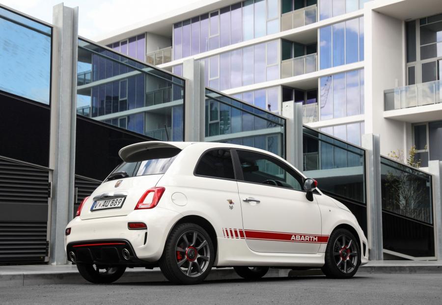  Abarth 595 (312) 2017 года  (AU) (фото 29 из 40)